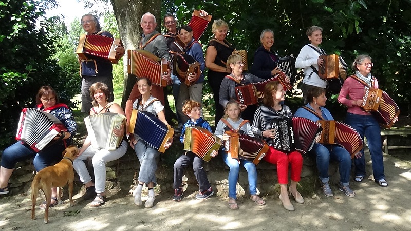 Accordion workshops on trees!